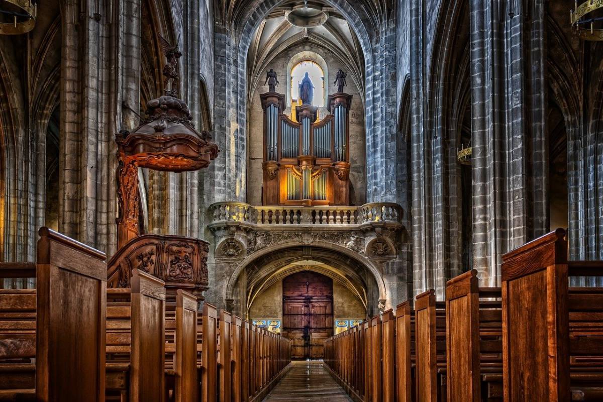Nizza, la famiglia dell’attentatore: “Ci aveva mandato una foto davanti a Notre Dame” article-post