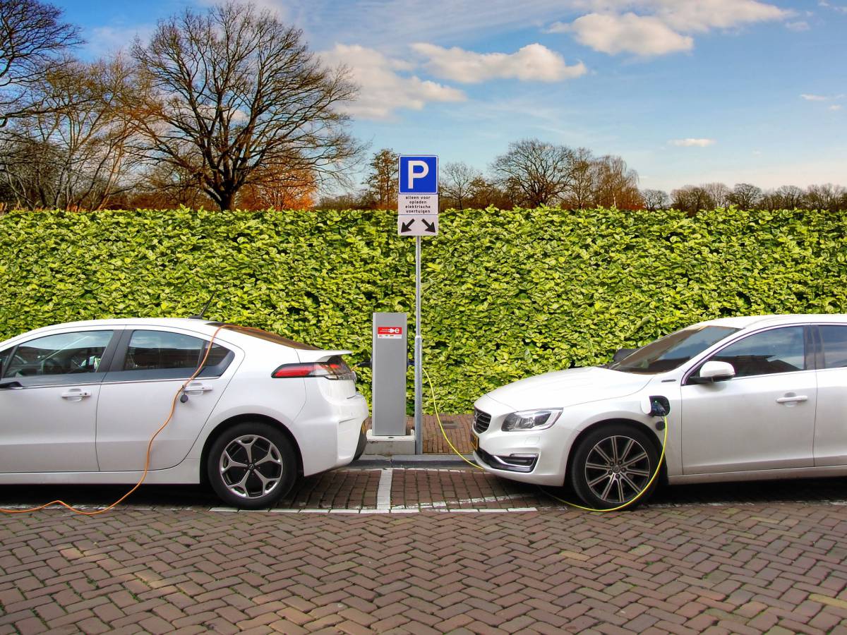 Auto elettriche: creato il primo corridoio elettrico che attraversa 11 paesi article-post