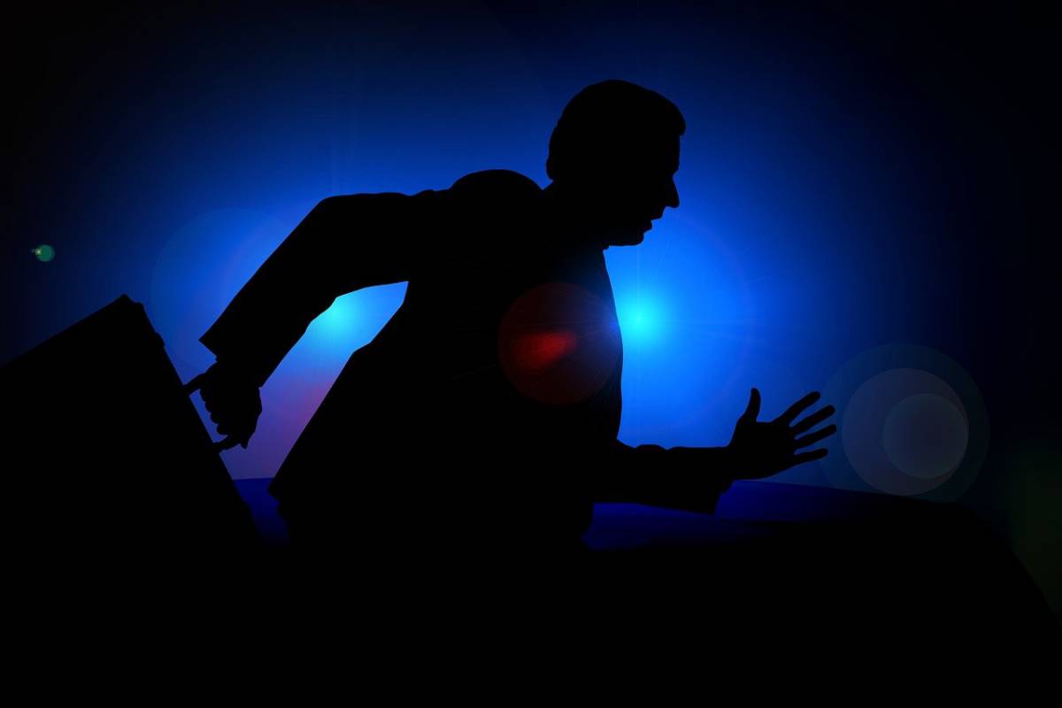Roma: agenti aggrediti da detenuto che tenta la fuga dal reparto psichiatrico article-post