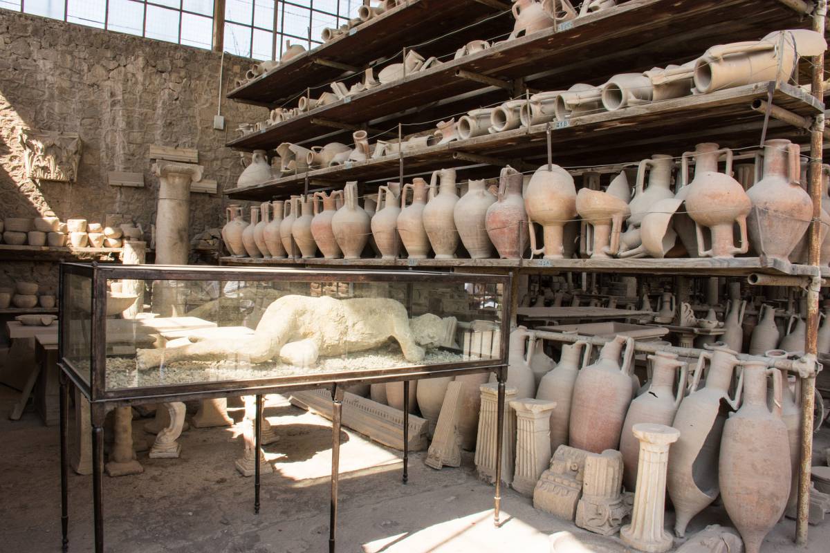 Pompei ed Ercolano: Scoperti neuroni perfettamente conservati nei resti di una vittima dell’eruzione del 79 d.C. article-post