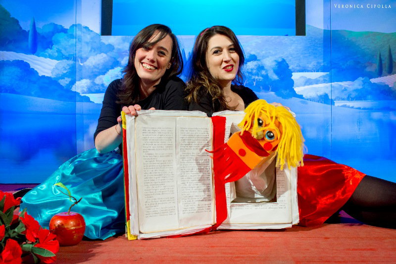 Lo spettacolo “Hansel e Gretel” via streaming sulla pagina del Teatro Sant’Anna article-post