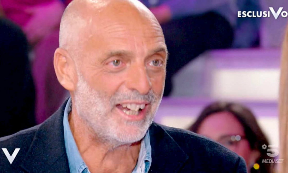Chi è Paolo Brosio: età, carriera, ex fidanzata, vita privata e curiosità article-post