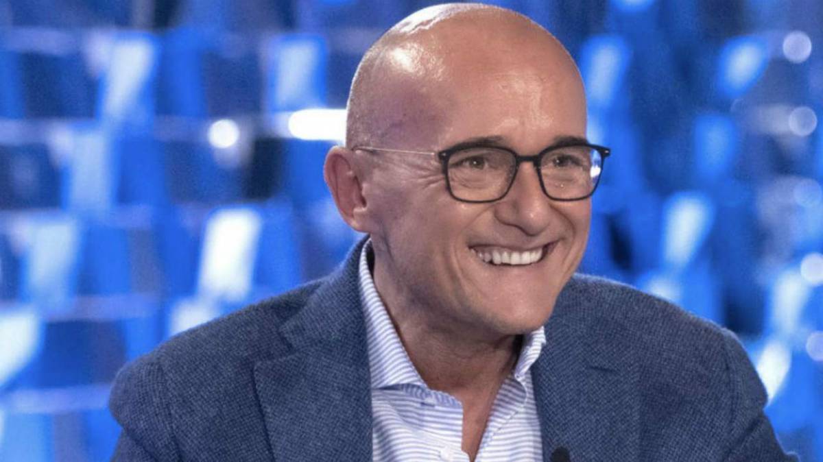 GFVIP, Alfonso Signorini fa una sopresa ai vipponi: VIDEO article-post