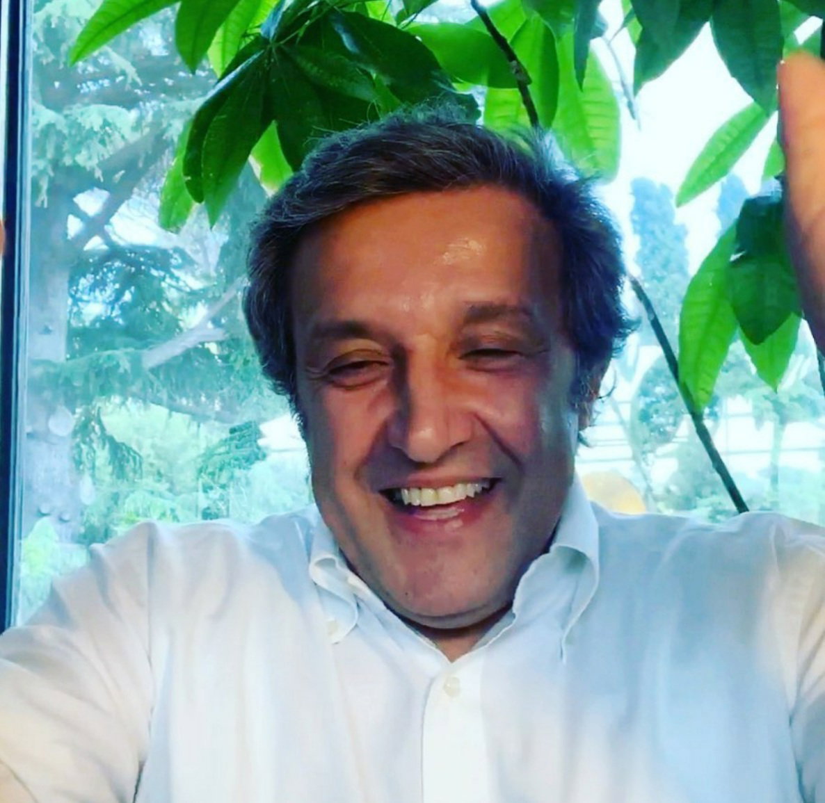 Flavio Insinna: “Ricci? Non mi è capitato d’incontrarlo” article-post