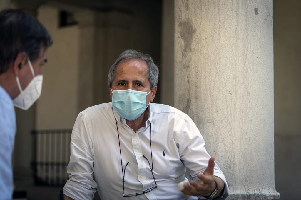 Crisanti: “Misure insufficienti” article-post