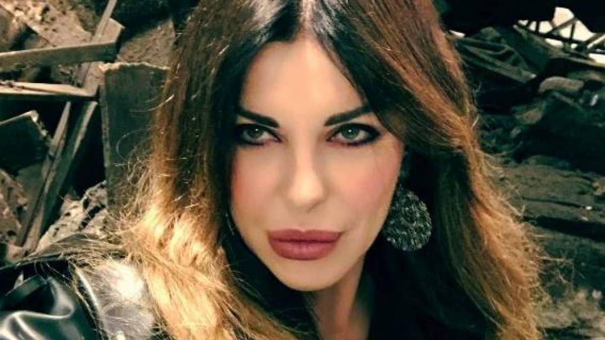 Alba Parietti su Zorzi e Francesco: “Un’amicizia che supera ogni limite” article-post