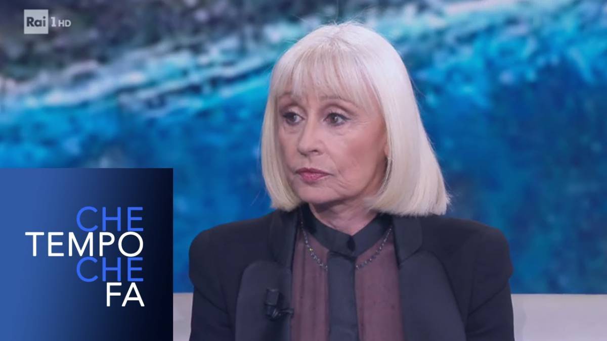 Raffaella Carrà stanca dell’emergenza Covid: “Farò il vaccino!” article-post