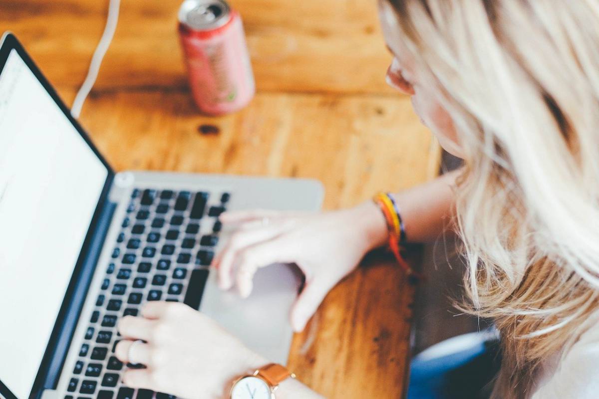 Cervello e lettura del linguaggio informatico: una lingua a parte article-post