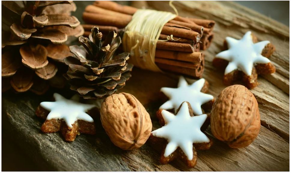 Come addobbare l’Albero di Natale con materiali di riciclo article-post