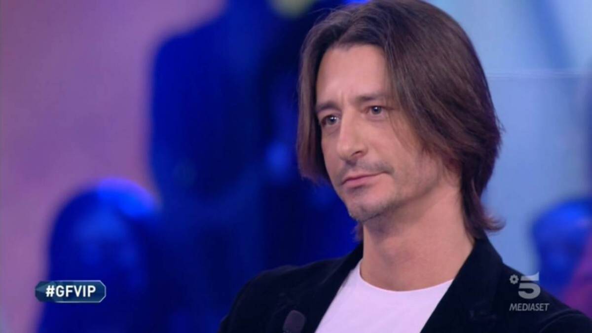 GFVIP, Francesco Oppini vs gli haters: minaccia denunce article-post