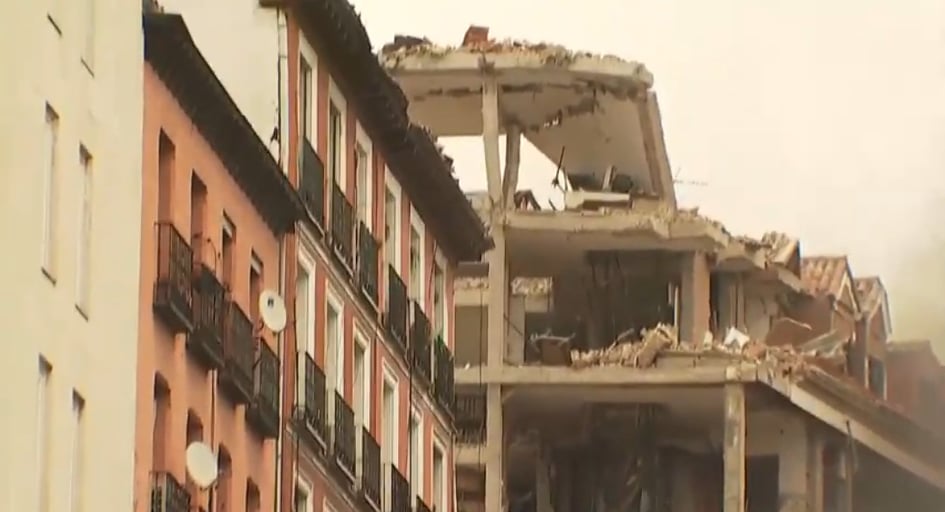 Madrid, salta in aria un palazzo del centro: vicino ci sono una scuola e un centro anziani article-post