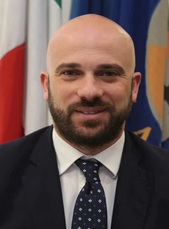 Caputo a Spirlì: “Vaccinazioni secondo il modello Veneto” article-post