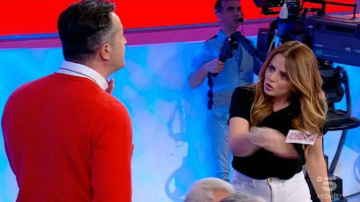 Uomini e Donne anticipazioni, Riccardo e Roberta hanno deciso: lacrime in studio article-post