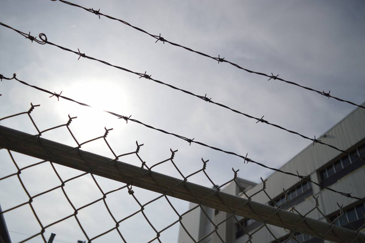 Patrick Zaki: Un anno in carcere, “Liberatelo” è il grido di Bologna article-post