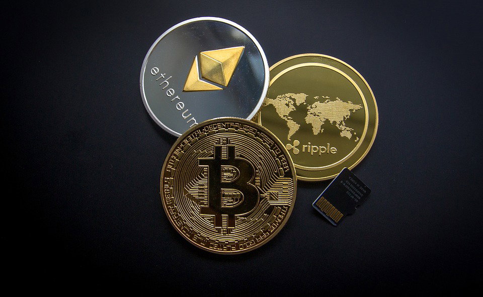 Quattro criptovalute su cui investire, ma chi ha detto sì e no ai Bitcoin? article-post
