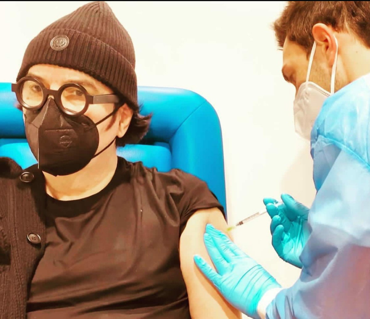 Renato Zero si è vaccinato. I fan: “Grande Renato, grazie per l’esempio” article-post