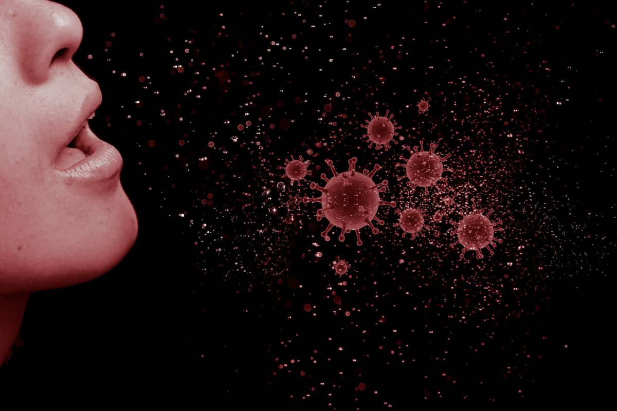 Ecco come la tosse contribuisce al contagio da Covid-19 article-post