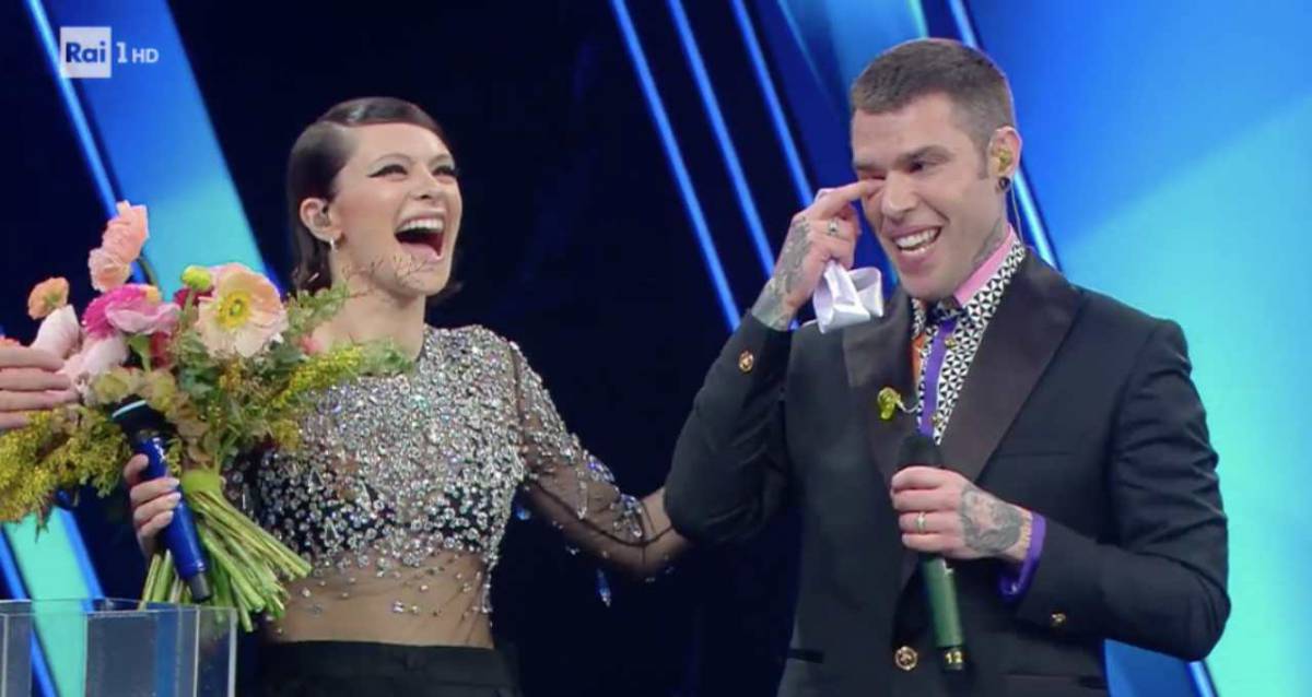 Sanremo 2021, Fedez commosso: ecco perché ha pianto article-post
