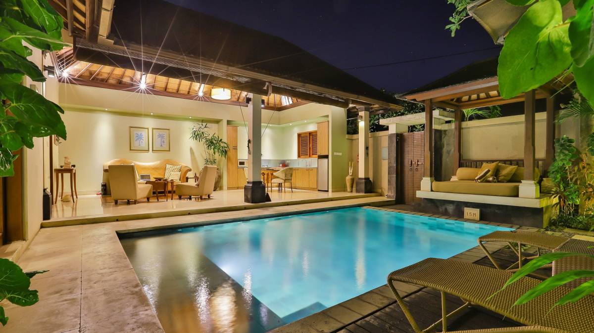 Piscina: dalla sicurezza alla manutenzione, tutti i vantaggi delle coperture article-post