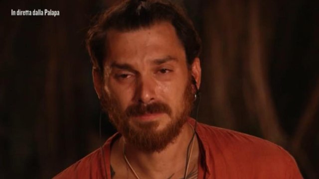 Andrea Cerioli in lacrime all’Isola dei Famosi article-post