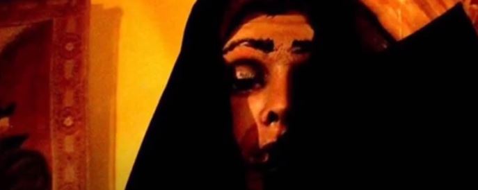 S’Accabadora: la tetra figura femminile che regalava la morte article-post