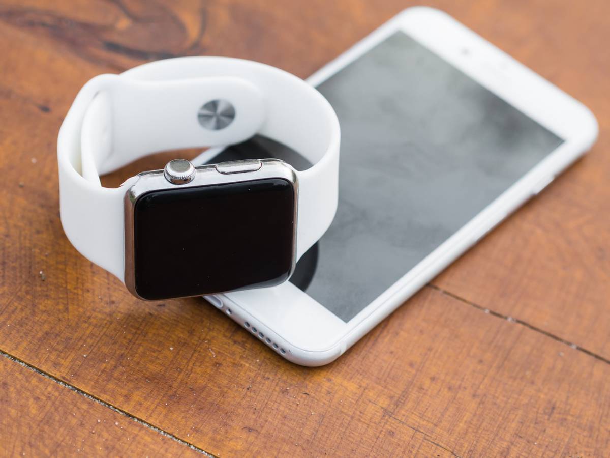 Arriva il nuovo smartwatch firmato Facebook article-post