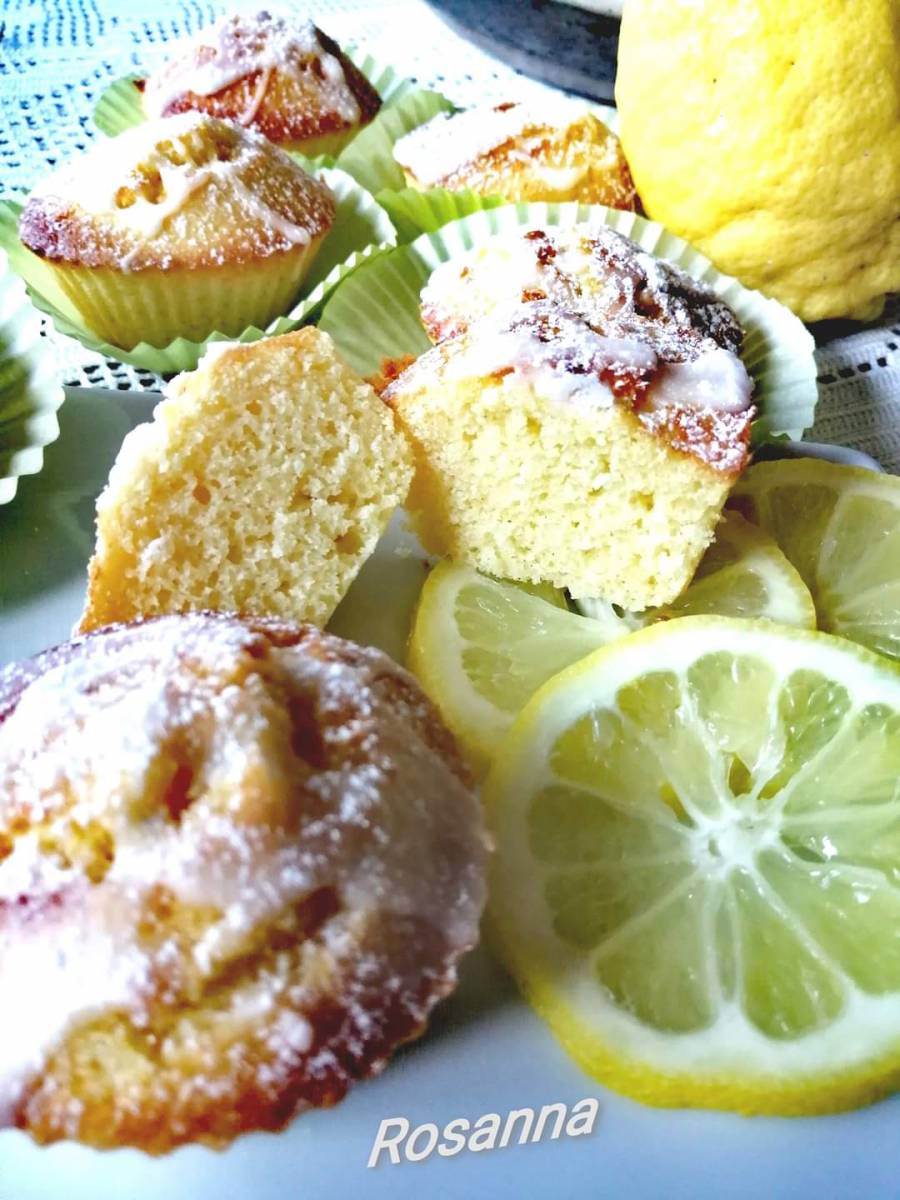 Muffin al limone morbidissimi con glassa, nella friggitrice ad aria article-post