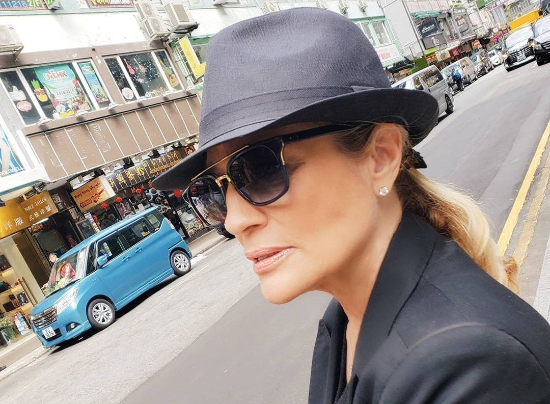 Heather Parisi: polemica social la risposta di Burioni article-post