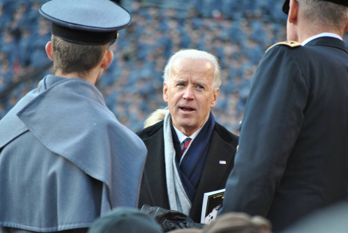 Caos Afghanistan, l’uragano si scatena su Joe Biden article-post
