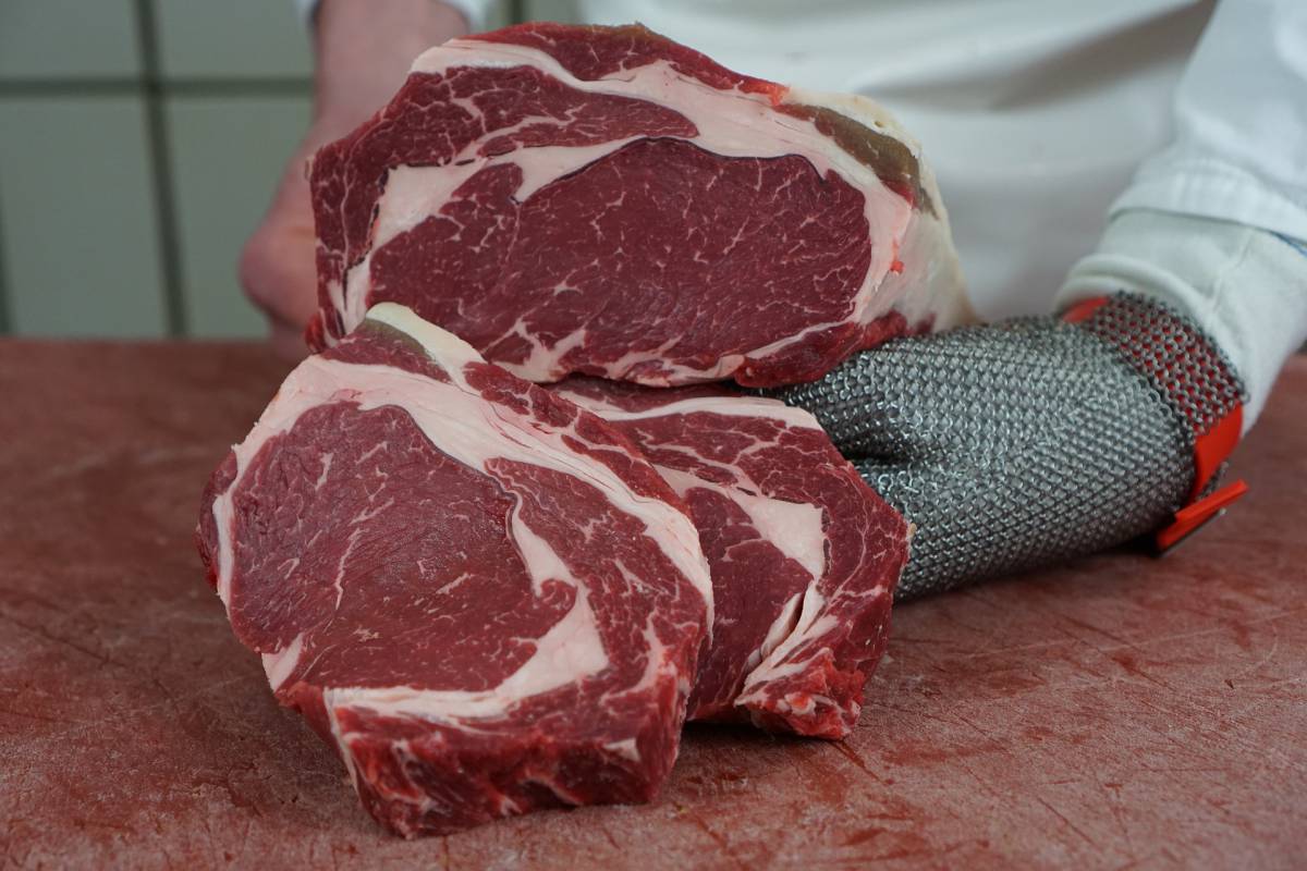 Il Ministero della Salute ritira lotti di carne fresca di note catene di supermercati article-post