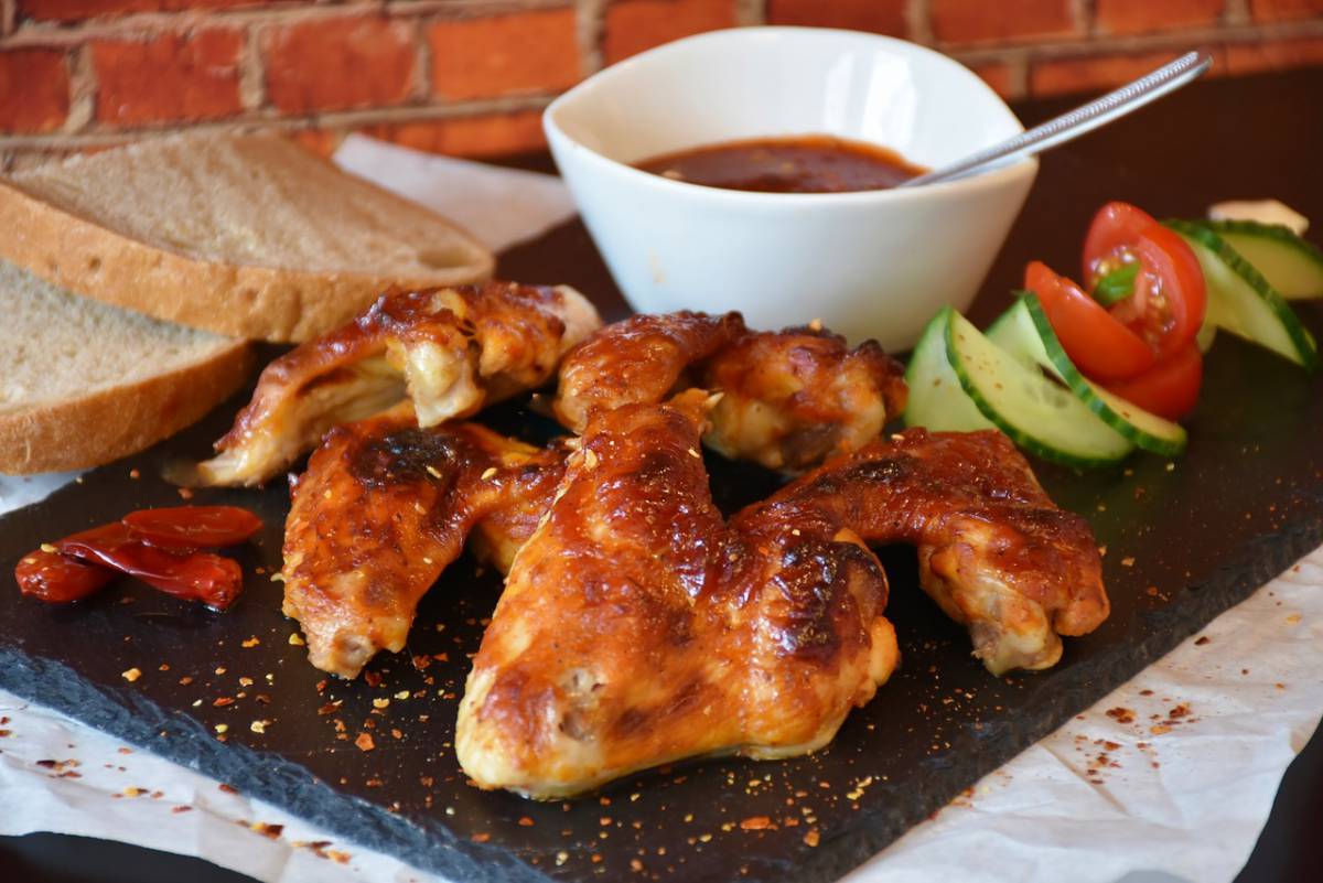 Alette di pollo come quelle in rosticceria nella friggitrice ad aria article-post