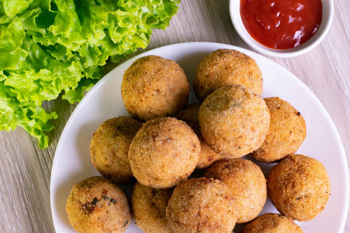 Polpette di gamberi nella friggitrice ad aria article-post