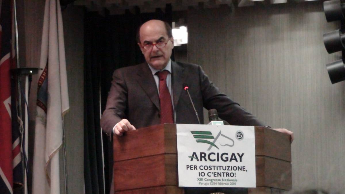 Bersani su caso Morisi: “Chieda scusa per ciò che ha fatto” article-post