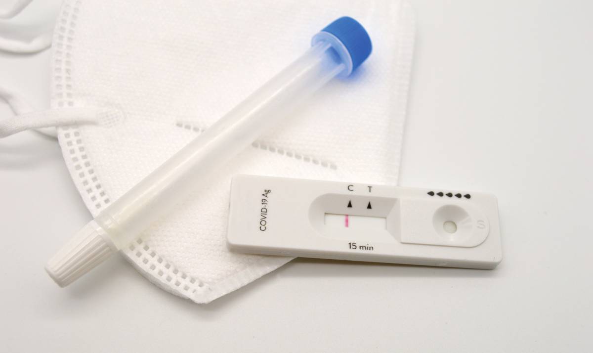 Covid, multe per le farmacie che non rispettano i prezzi dei tamponi antigenici article-post