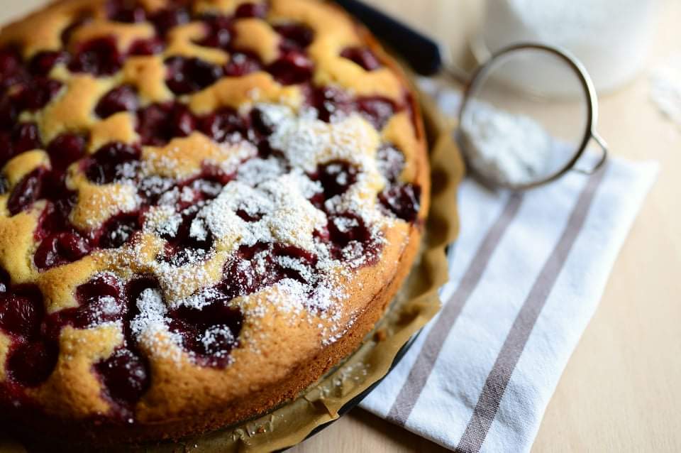Torta soffice alle amarene in friggitrice ad aria article-post