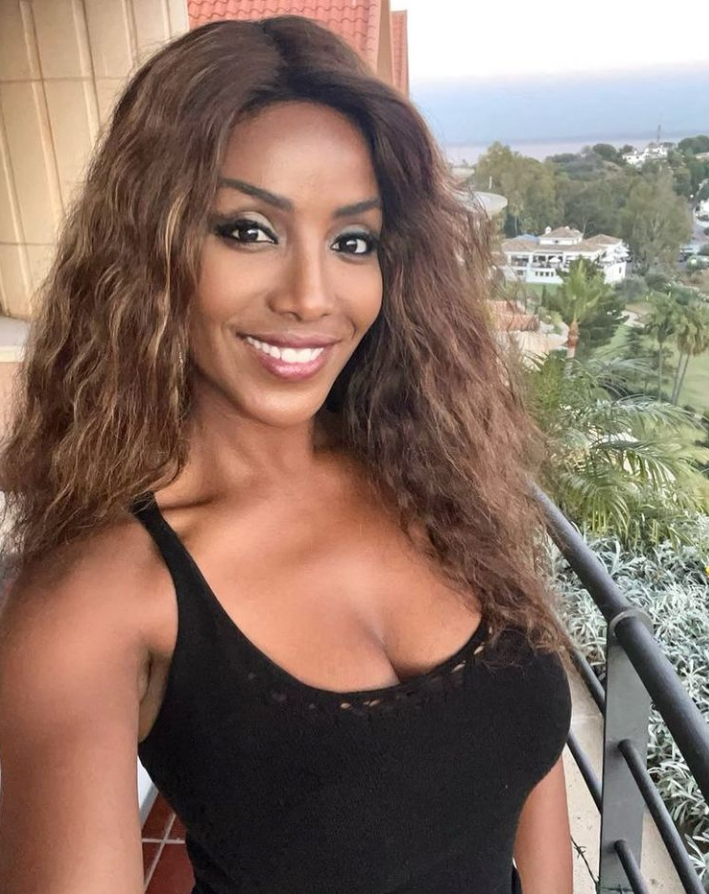 Chi è Ainett Stephens? Bio, età, biografia, carriera article-post