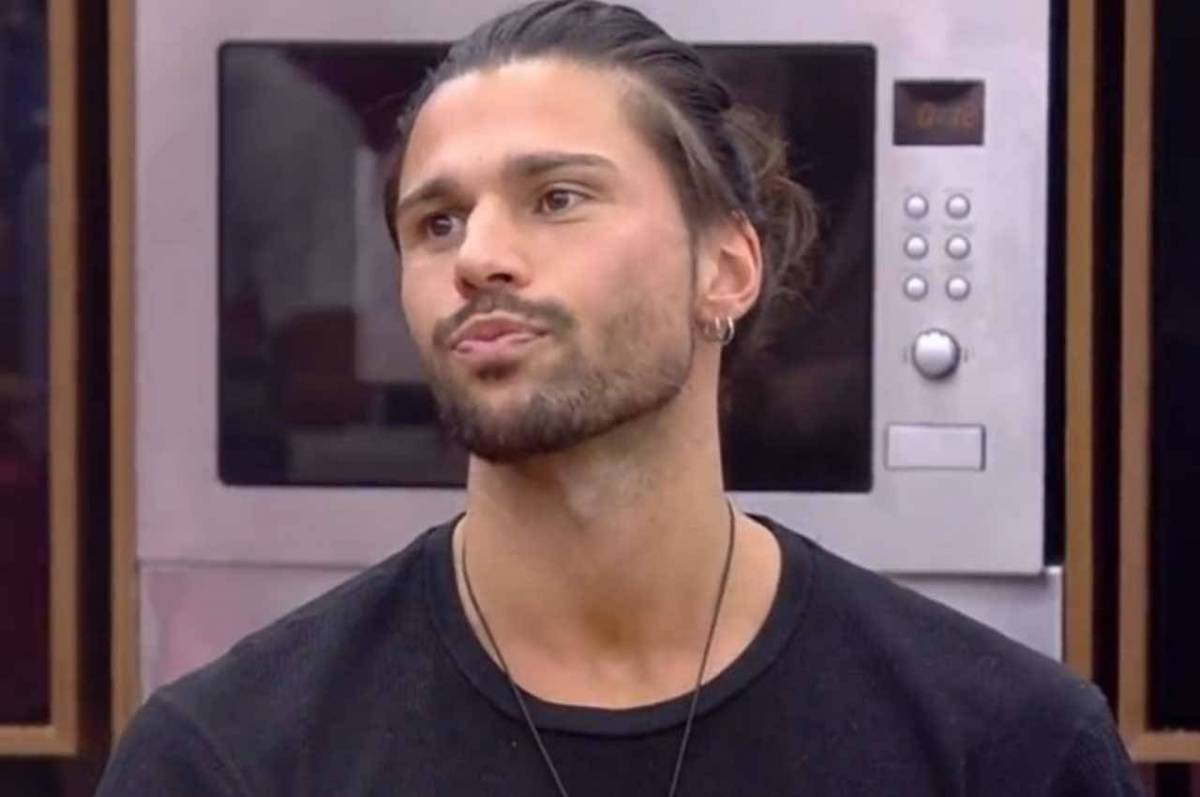Luca Onestini è di nuovo amore per l’ex tronista: Ivana solo un ricordo article-post