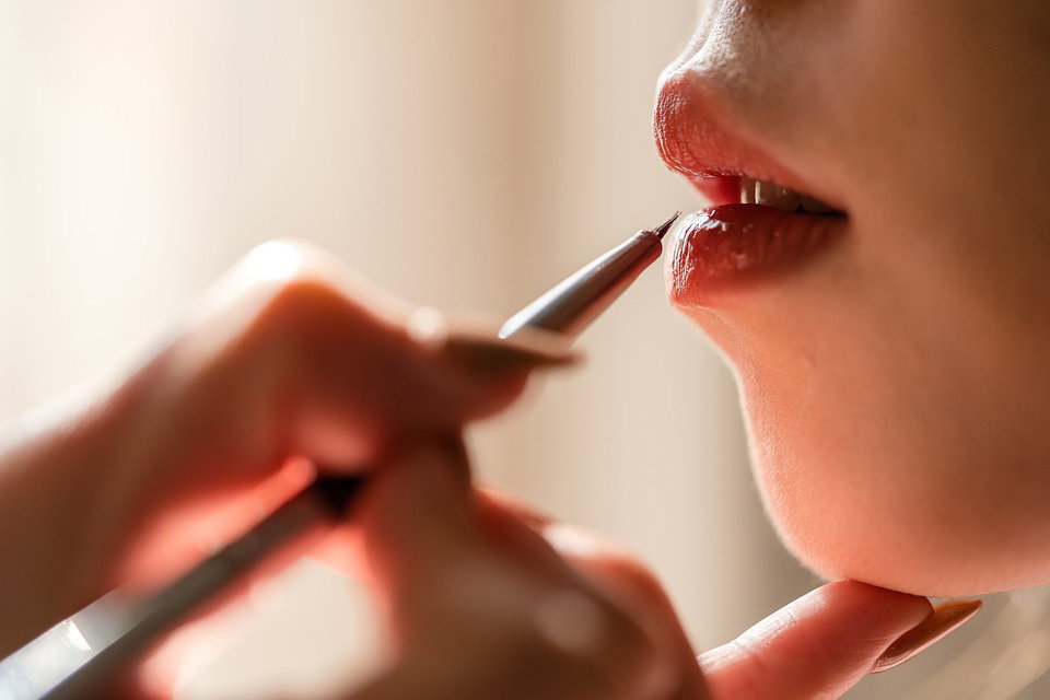 Make up labbra, le tendenze più cool per l’a/i 2021-2022 article-post