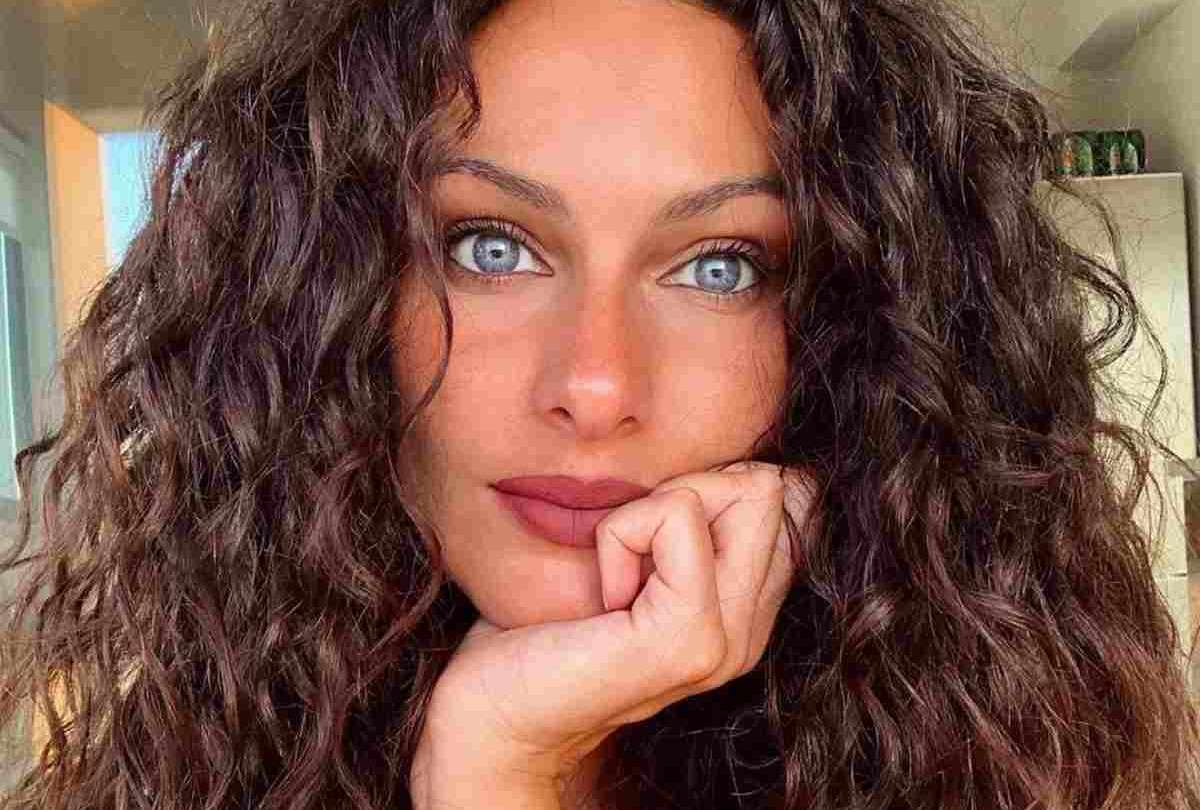 Paola Turani, ecco come sta dopo il parto: “Instagram verità” FOTO article-post