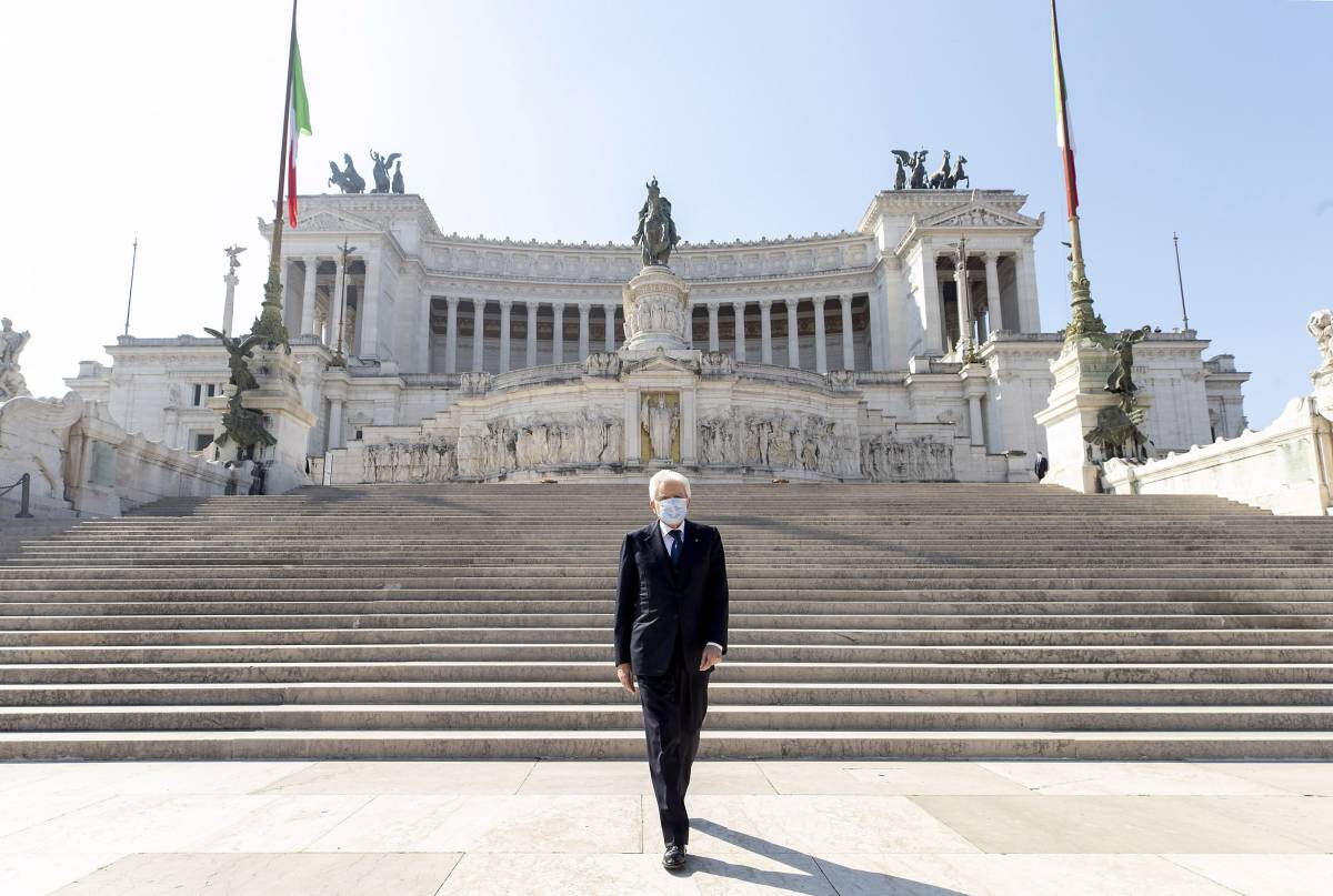 Mattarella rieletto Presidente della Repubblica: “Accetto per senso di responsabilità” article-post