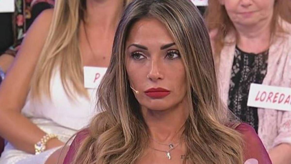 Uomini e Donne anticipazioni, Ida Platano abbandona il programma: le prime parole della dama article-post