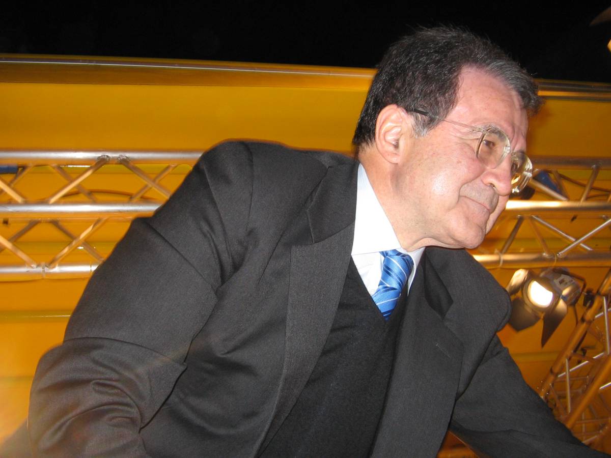 Prodi: “Pd troppo piccolo per dare carte sul Colle” article-post