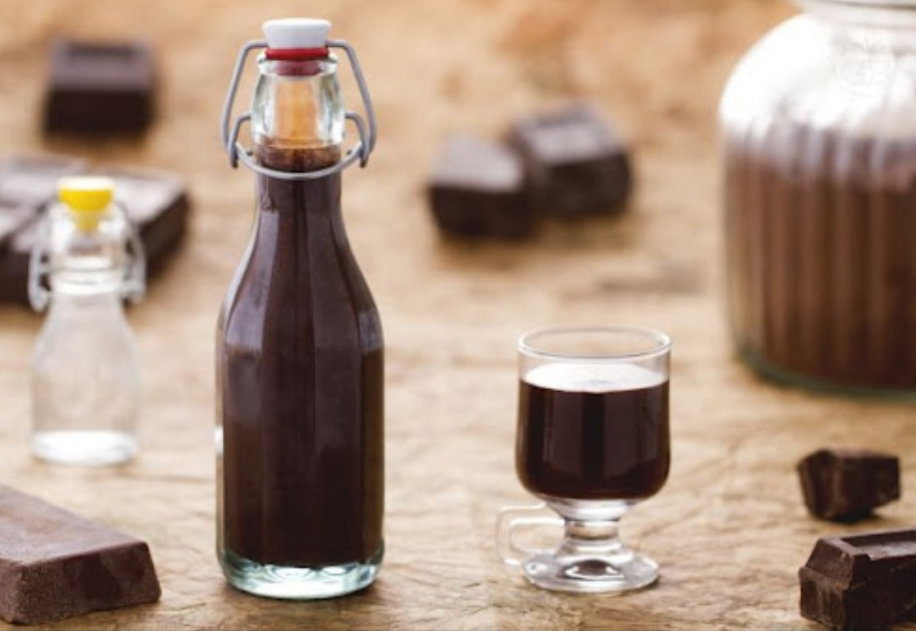 Liquore gianduiotto: la ricetta del liquore cremoso al gianduia article-post