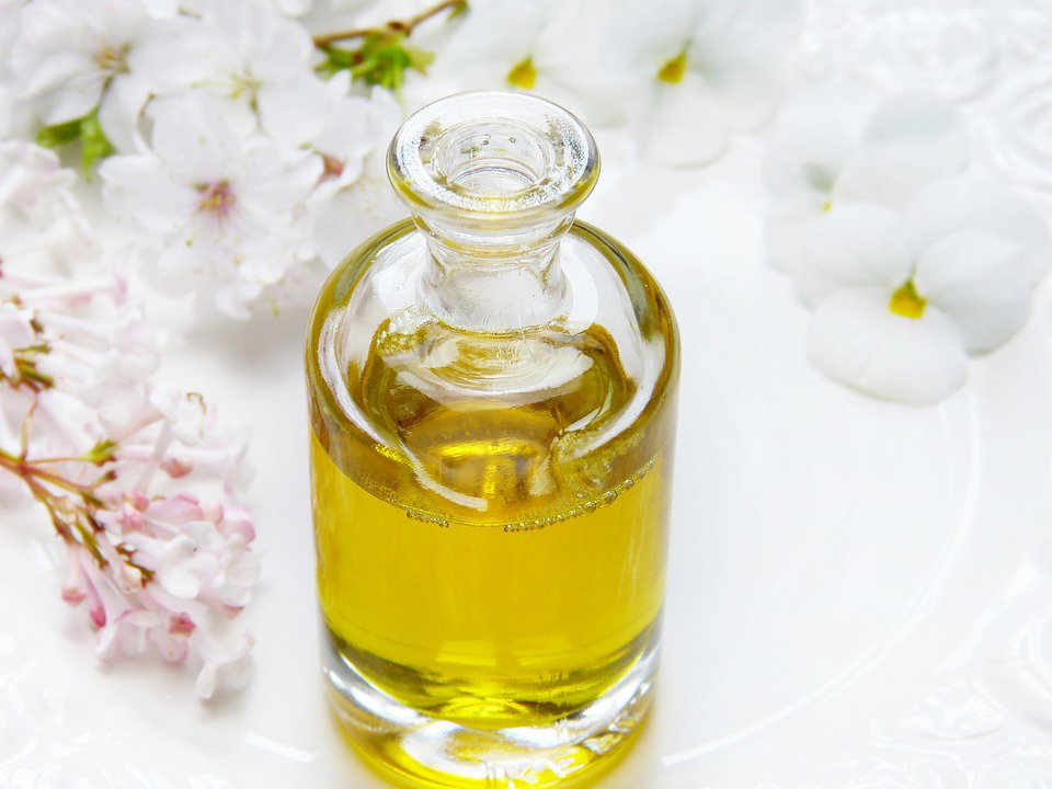 Olio Di Vinaccioli alleato di pelle e capelli: cos’è e come si usa article-post