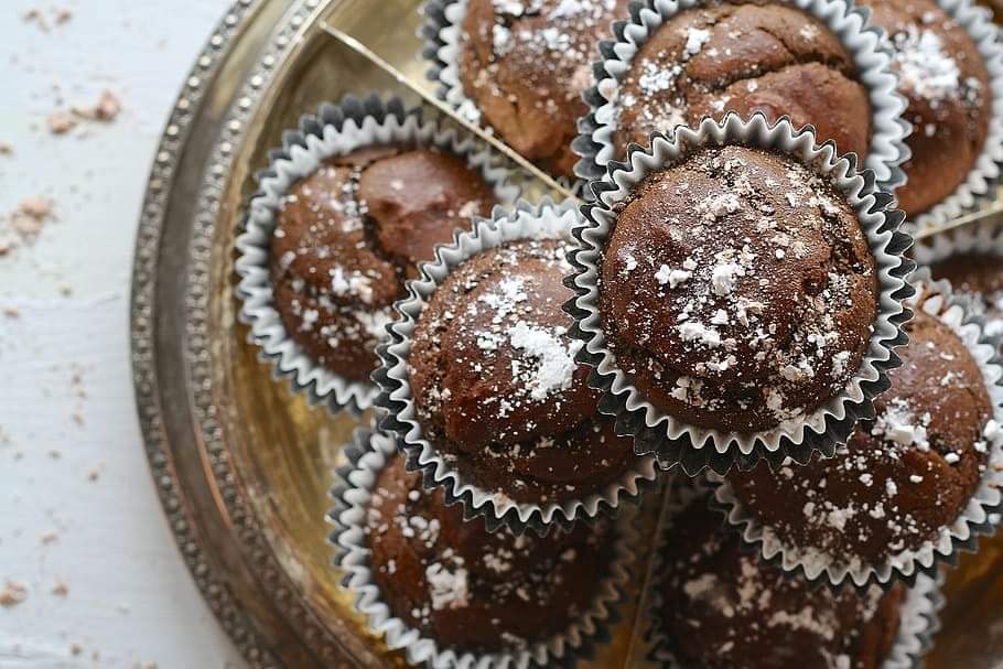 Muffin al cioccolato con farina di riso in friggitrice ad aria, morbidi come nuvole article-post