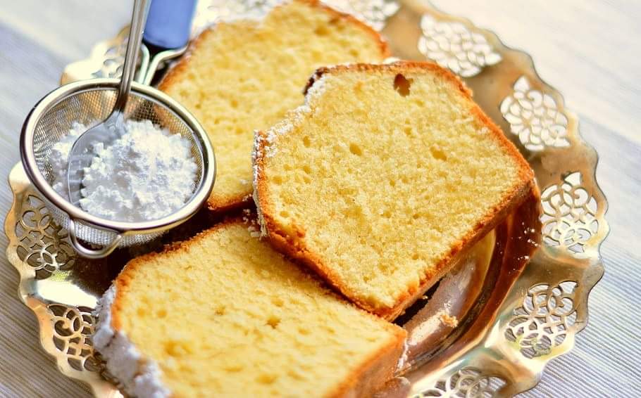 Plumcake all’arancia in friggitrice ad aria, è così morbido che sembra una nuvola article-post