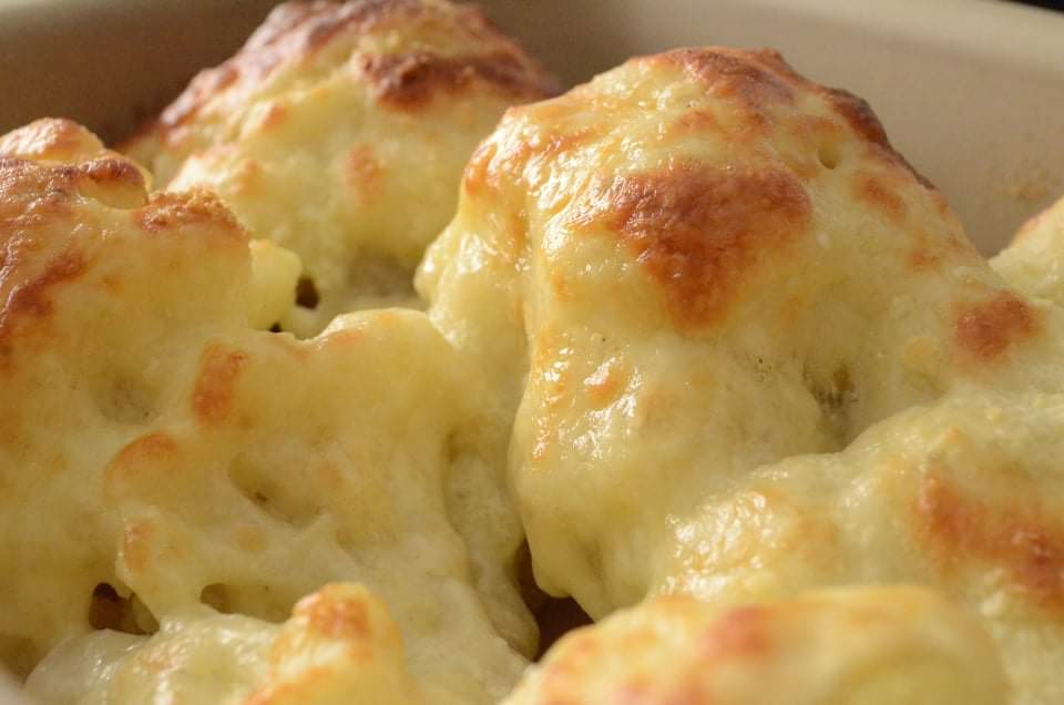 Cavolfiore con besciamella in friggitrice ad aria, un contorno delizioso article-post