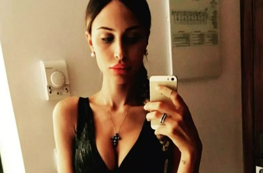 Noemi Letizia: “Dopo lo scandalo ho pensato al suicidio” article-post