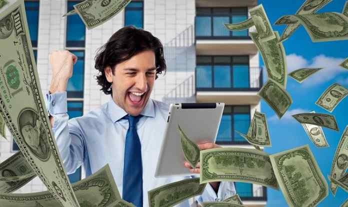 Chi sono i 10 uomini più ricchi del mondo, Oxfam: “In due anni più che raddoppiato il loro patrimonio” article-post
