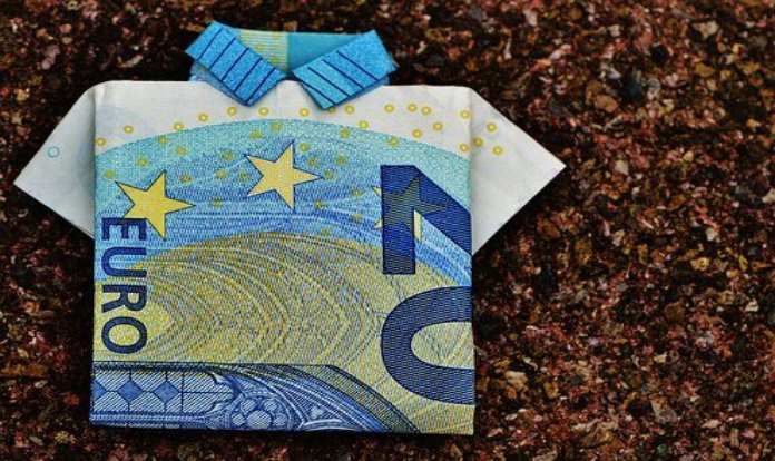 L’euro fa vent’anni, ma che stangata sui prezzi article-post